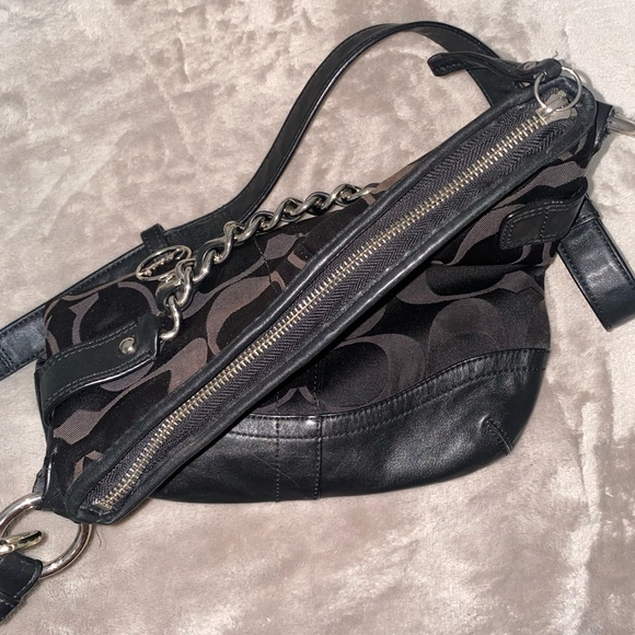 Coach Signature Canvas and Leather Black and Brown Crossbody shoulder Bag - Picture 5 of 10